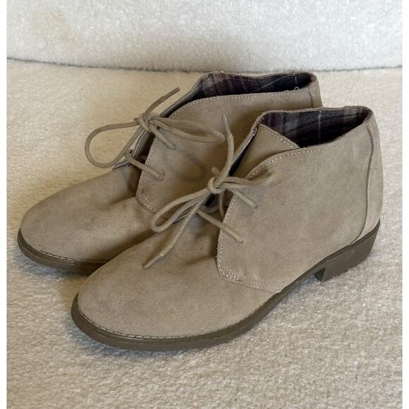 Eddie Bauer Chukka Ankle Boots Vega Sand Beige Womens Size 8 Suede Leather - Picture 3 of 8